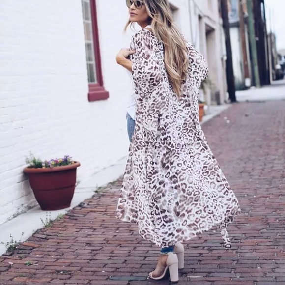 Women’s Sheer Chiffon Floral Cardigan Long Blouse - Picture 4 of 6